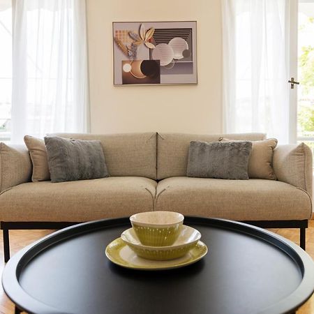 אתונה Phaedrus Living: City Center Flat Michalakopoulou מראה חיצוני תמונה