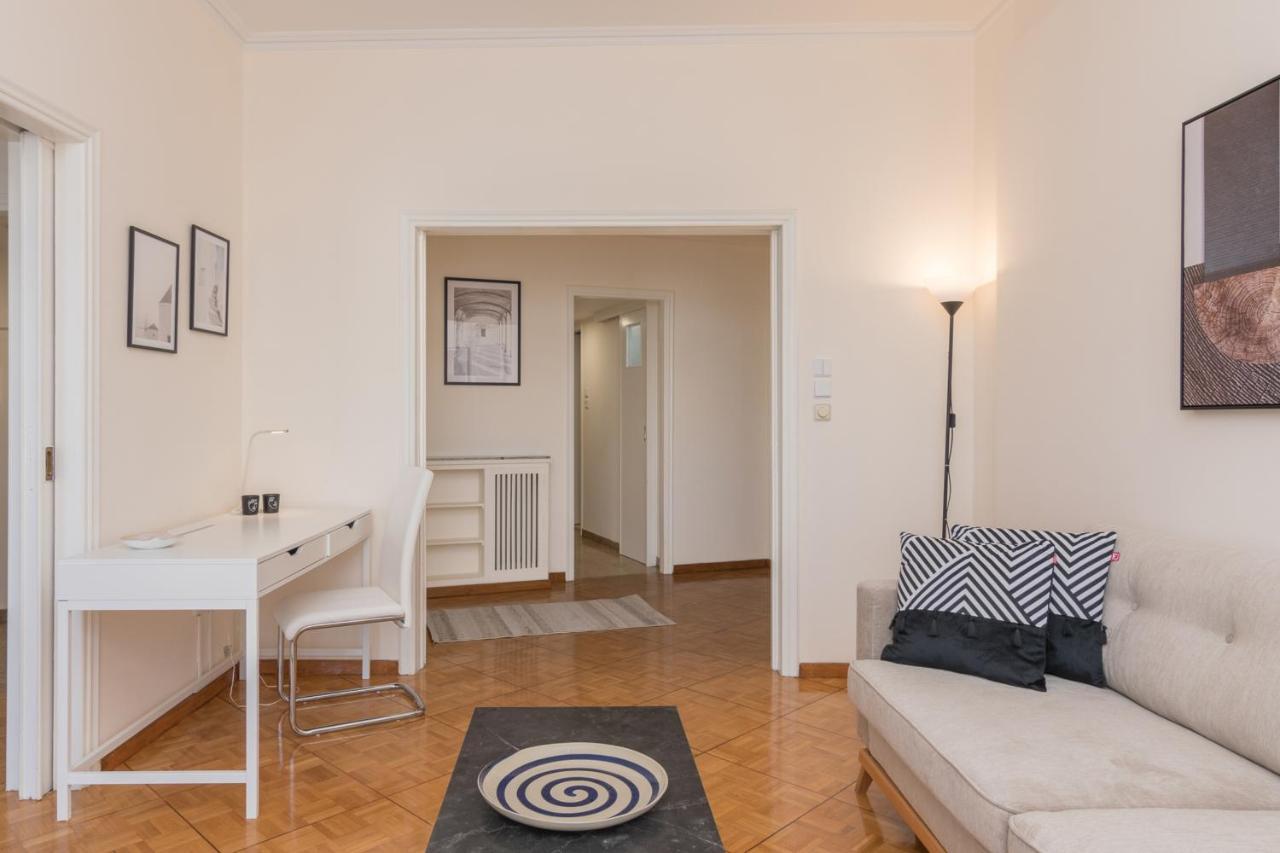 אתונה Phaedrus Living: City Center Flat Michalakopoulou מראה חיצוני תמונה