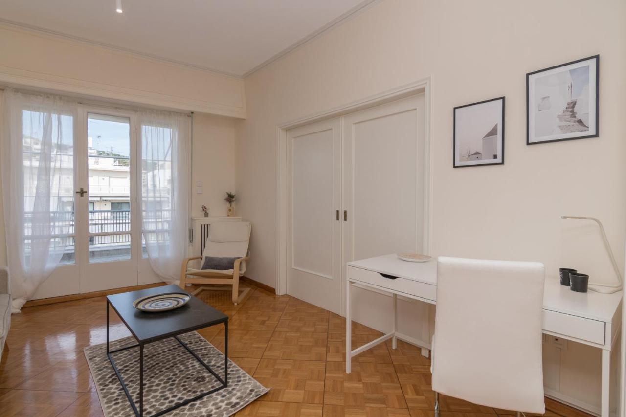 אתונה Phaedrus Living: City Center Flat Michalakopoulou מראה חיצוני תמונה